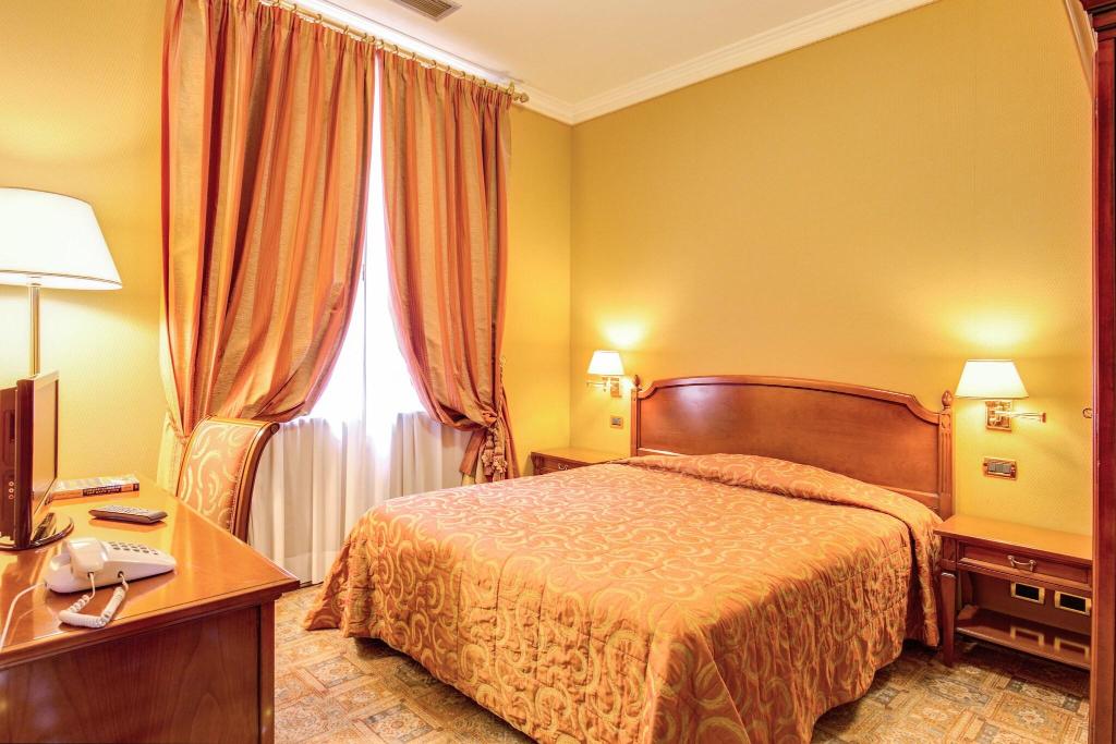Hotel Oceania