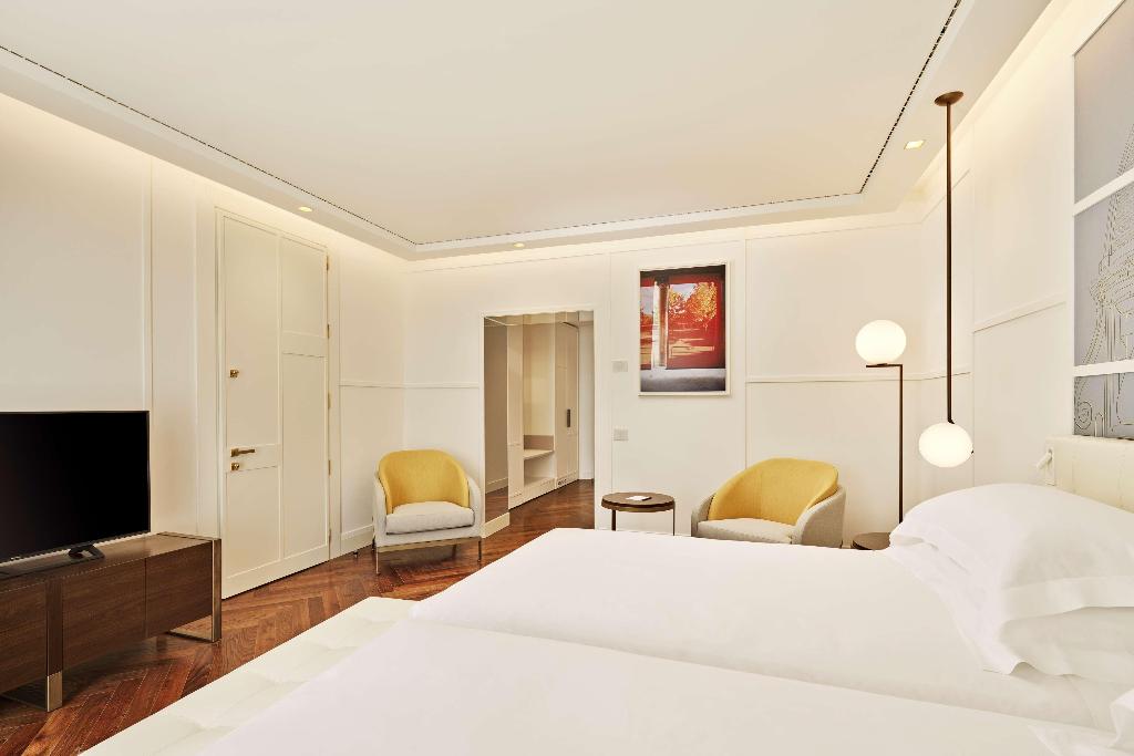 Hotel De Bonart Naples Curio Collection (ex The Britannique), Italien, Neapel. Großes 2