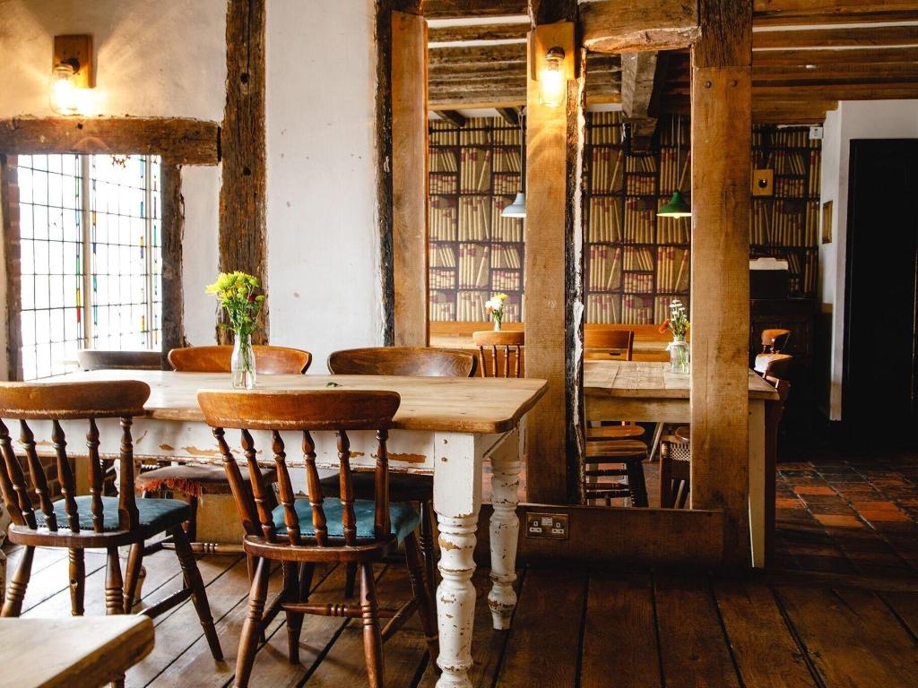 Old Crown Hotel - Restaurant