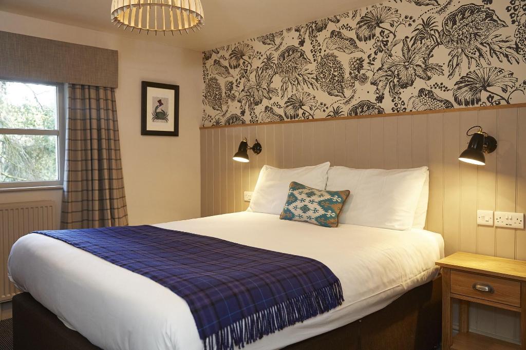 The Cedars Inn By Greene King Inns