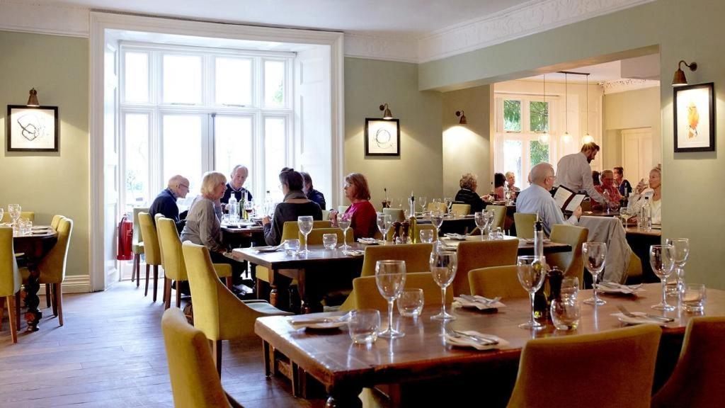 The Priory Hotel And Restaurant - Restaurant