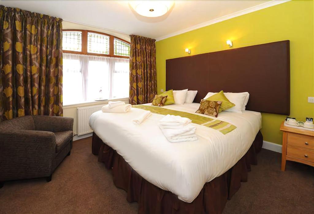 The Crown Hotel