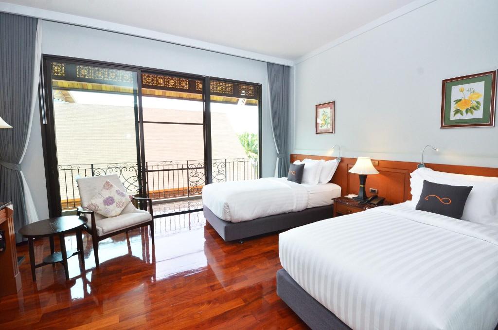 Plakan Resort