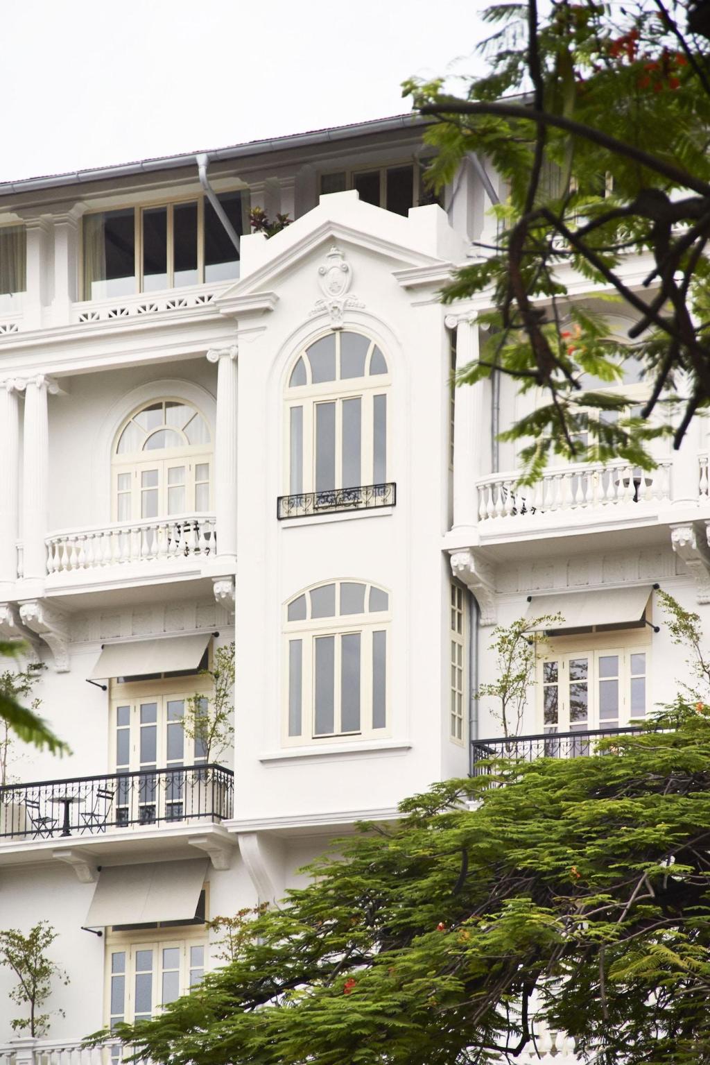 American Trade Hotel