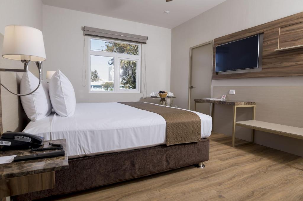 Dm Hoteles Tacna