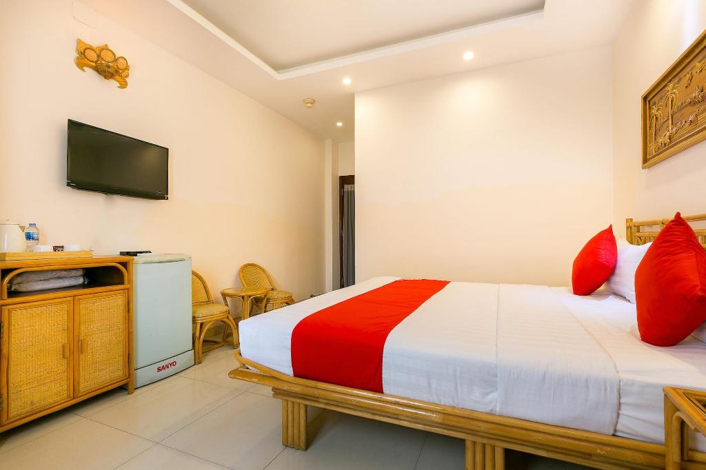 Calmette Hotel