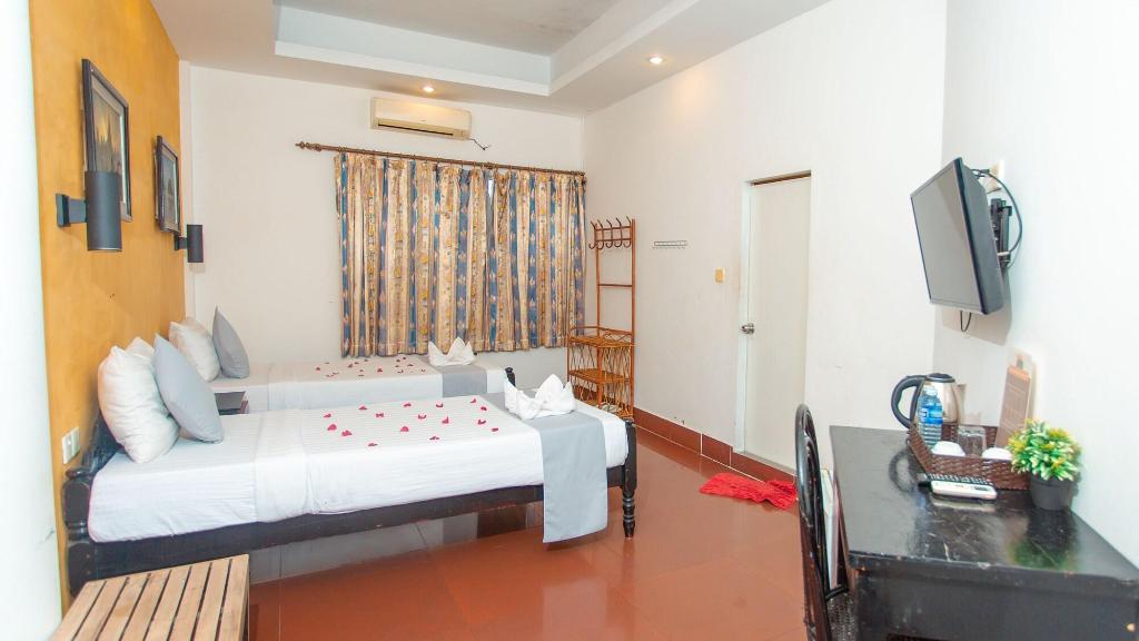 Best Central Point Hotel