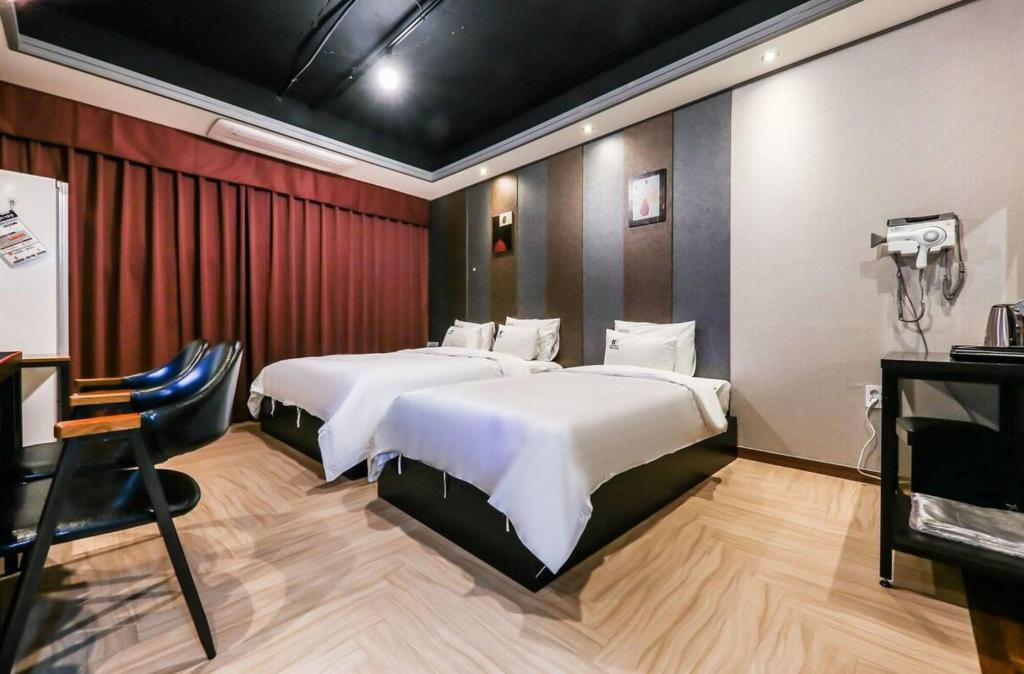 K2 Hotel