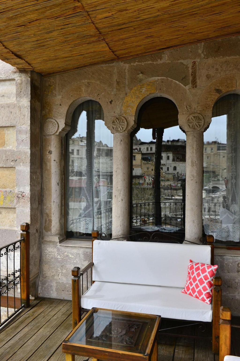 Terra Cave Hotel