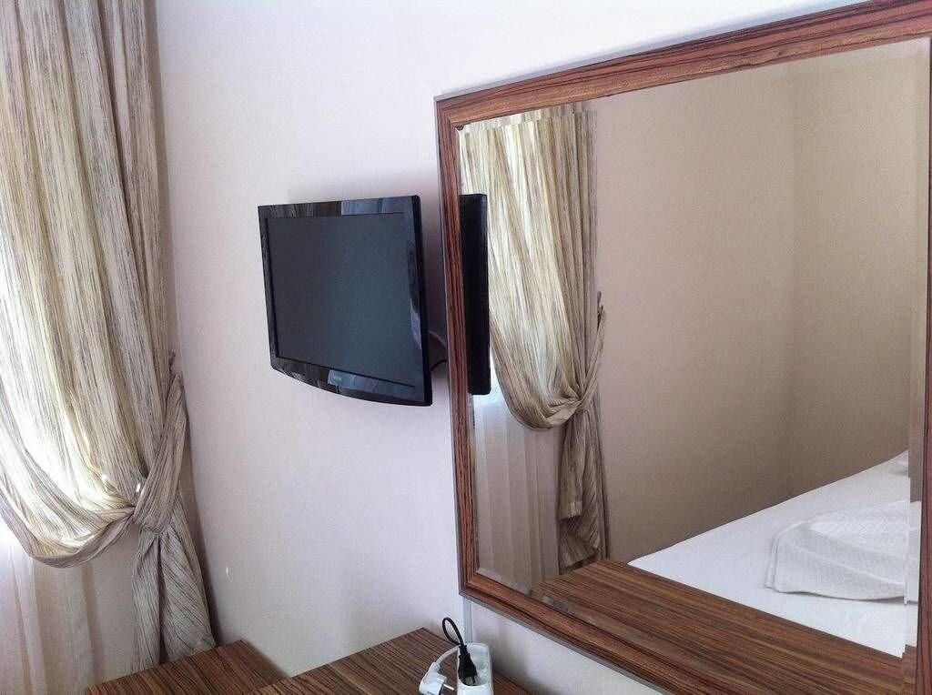 hotel-thumb