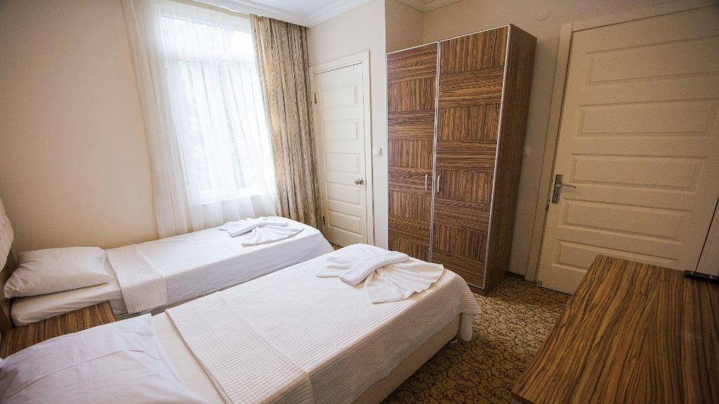 hotel-thumb
