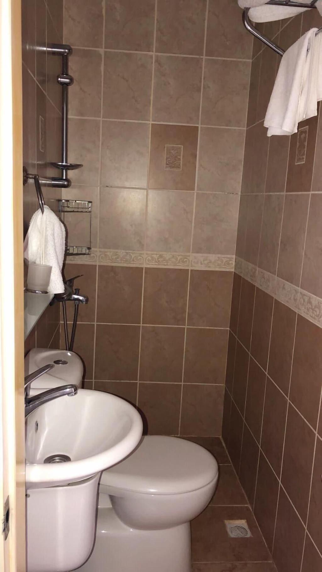 hotel-thumb