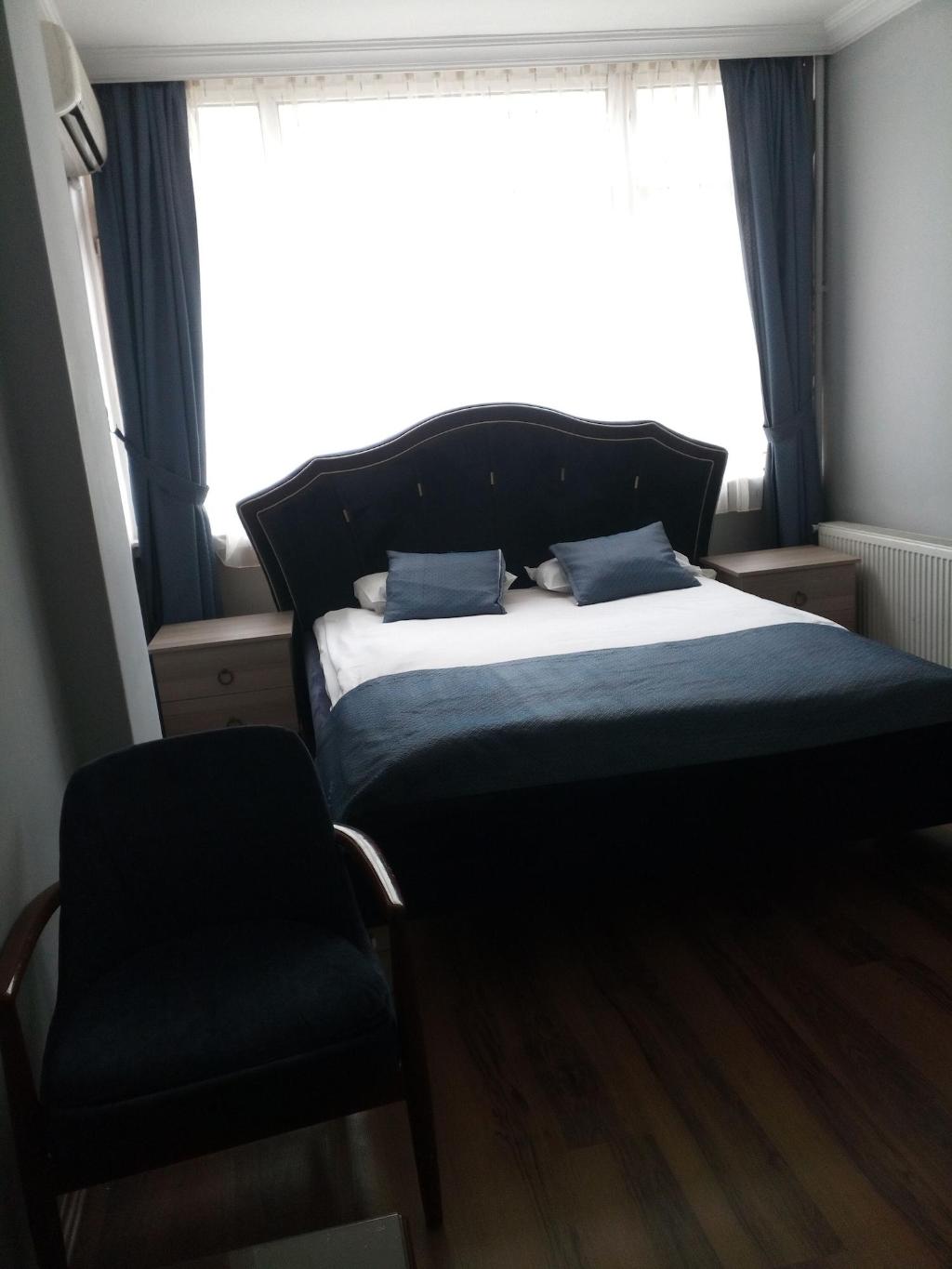 Tac Hotel