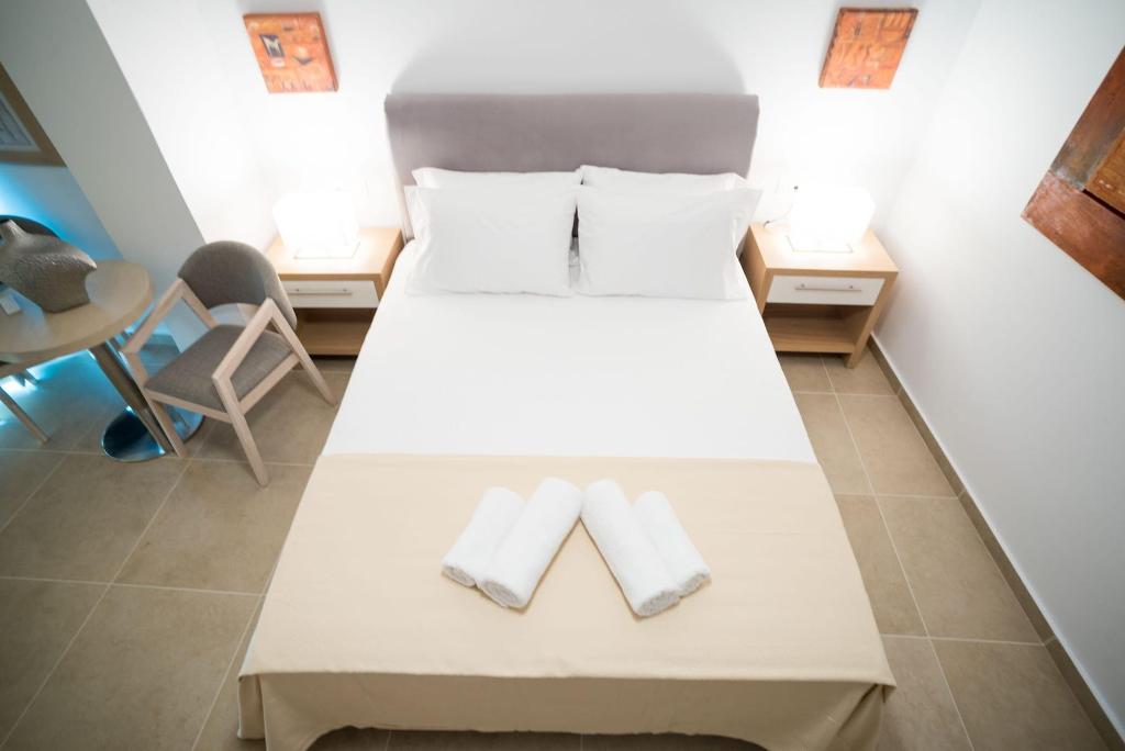 Kratiras View Luxury Suites