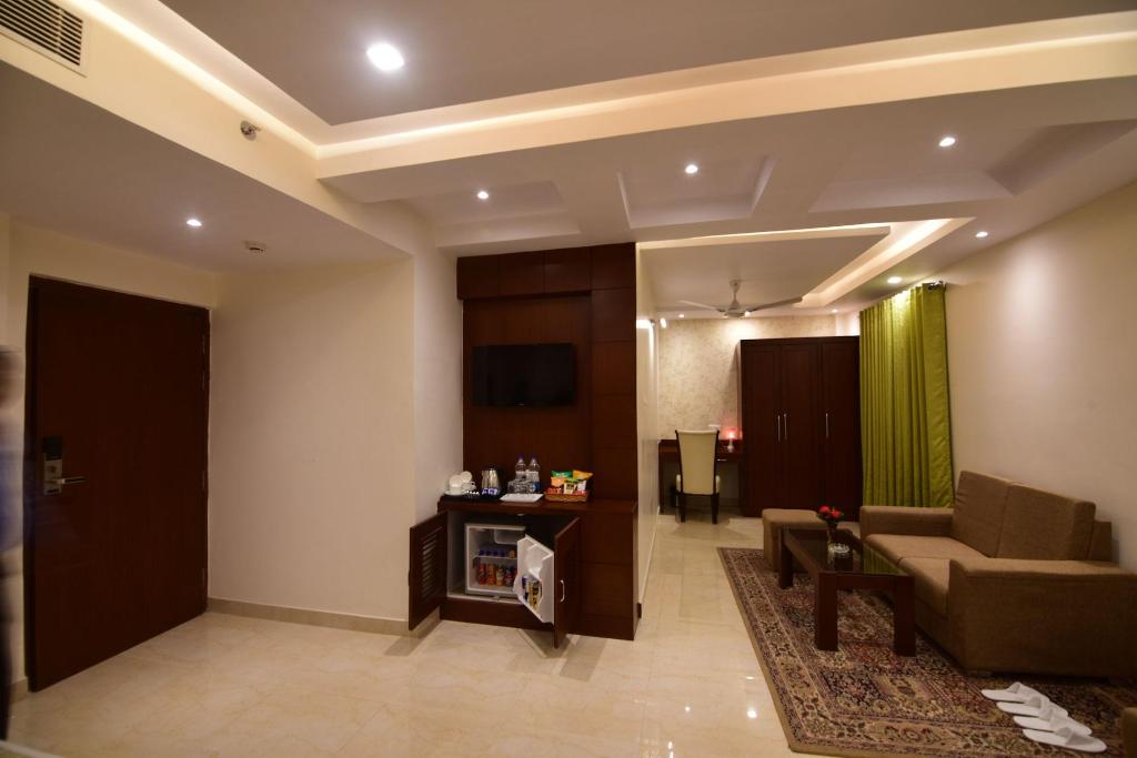 Hotel Varanasi Inn