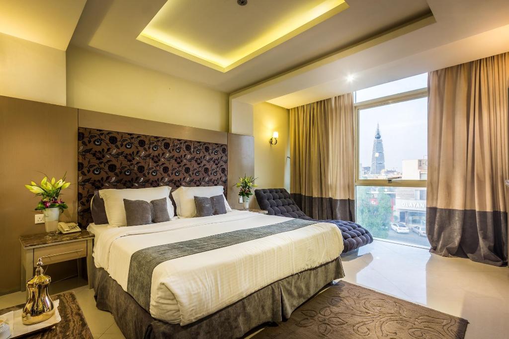 Almuhaidb Al Takhasosi Suites