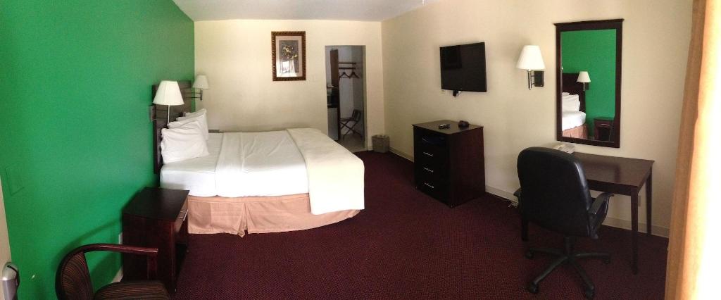 Crystal Inn Eatontown