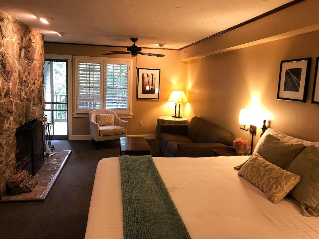 Mountain Lake Lodge