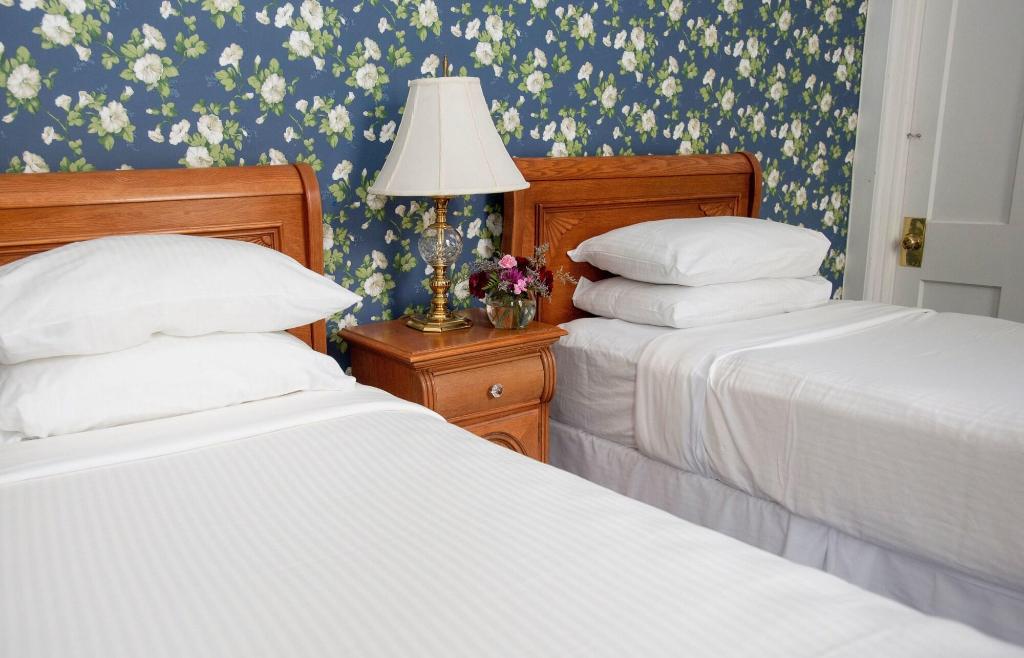 Athenaeum Hotel