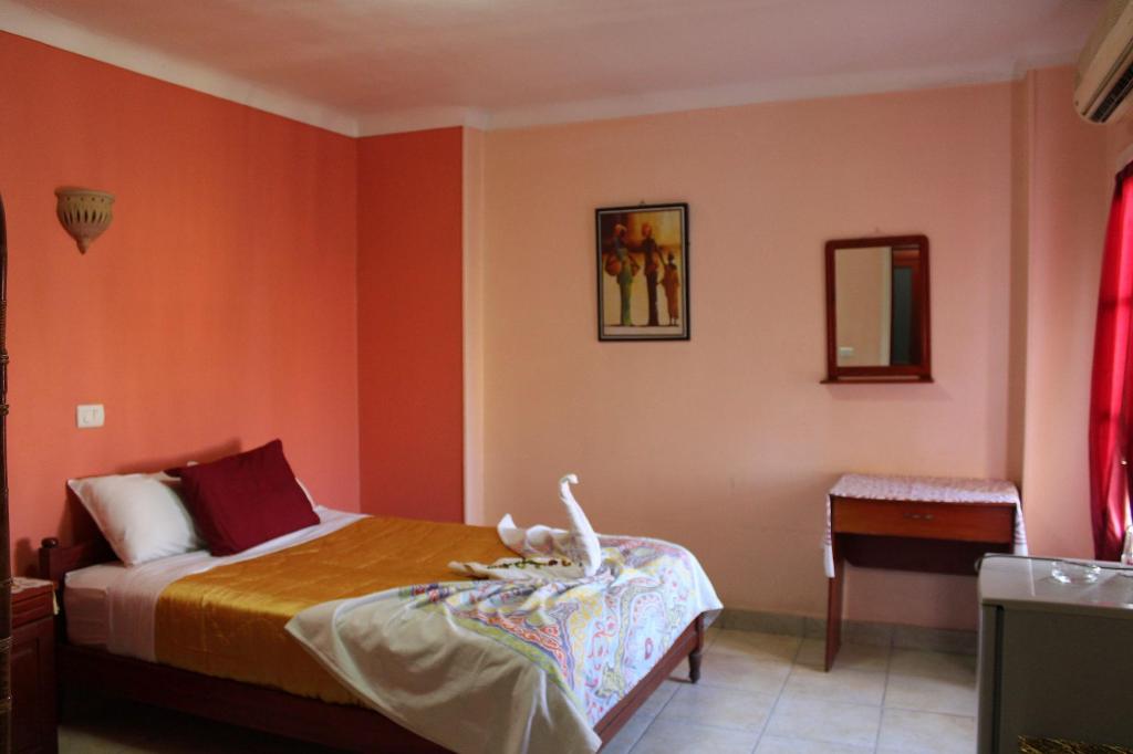 Osiris Hotel