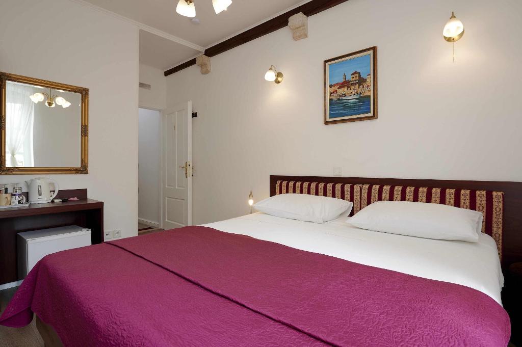 Hotel Palace Central Square, Kroatien, Trogir. Großes 1