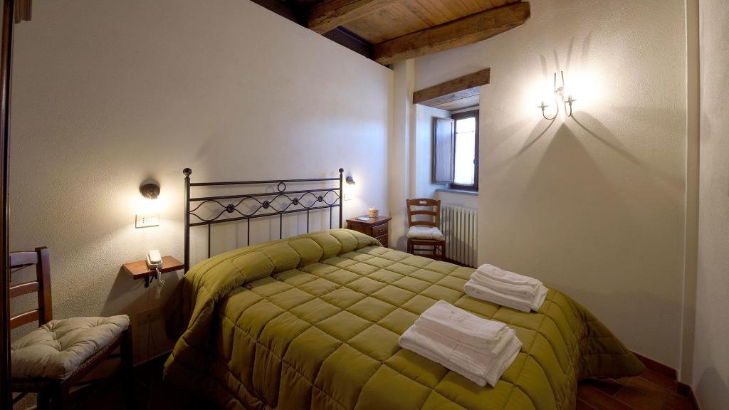 Borgotufi Albergo Diffuso