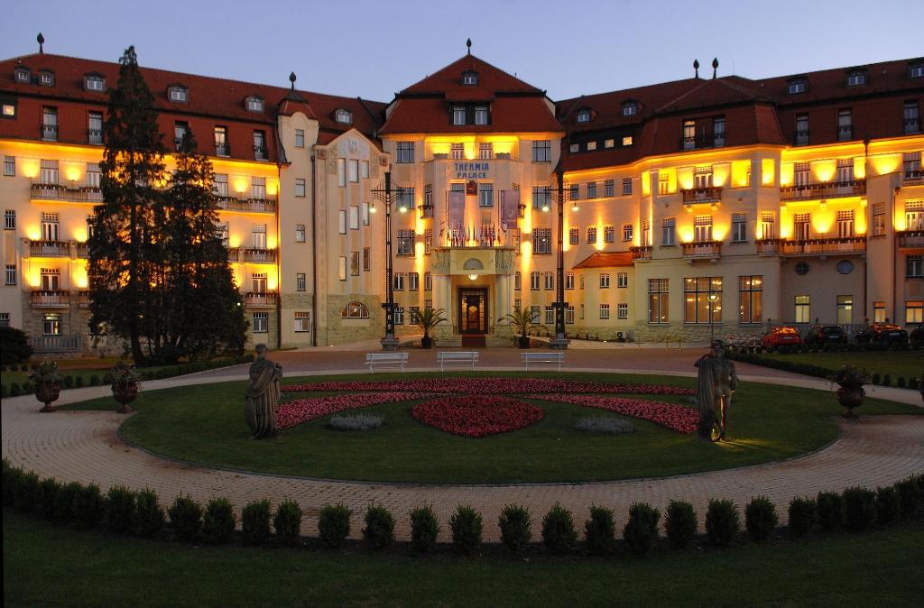 Thermia Palace Health Spa Hotel
