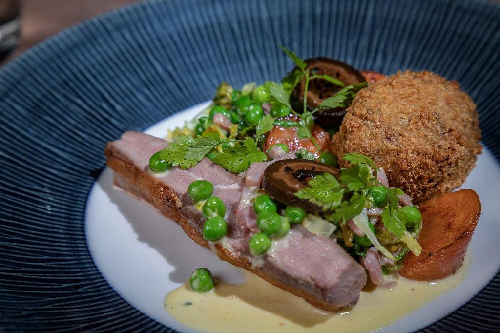 Spread Eagle Inn - Restaurant