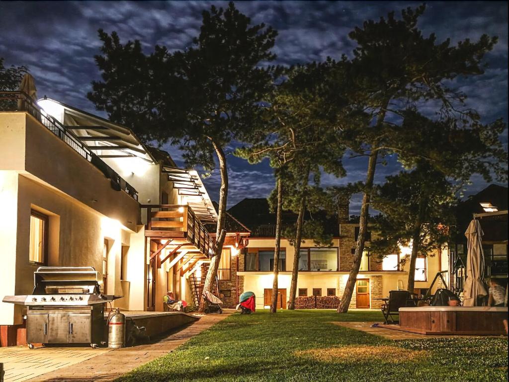 Royal Mediterran Hotel