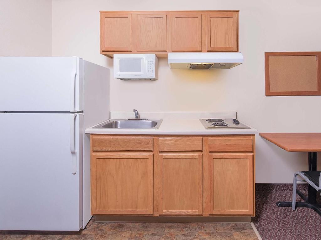 Woodspring Suites Springdale