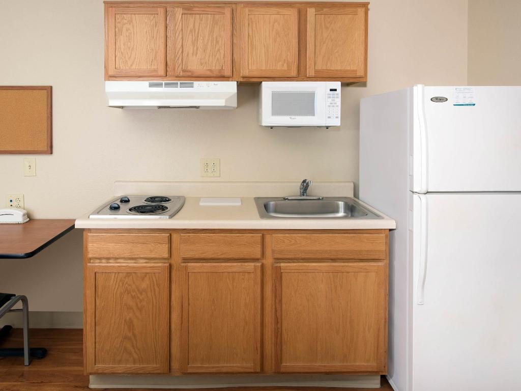 Woodspring Suites Cincinnati Sharonville