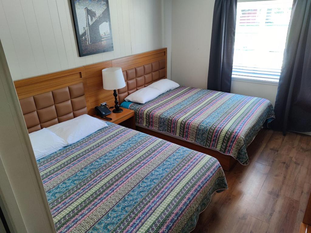 Pemberton Hotel