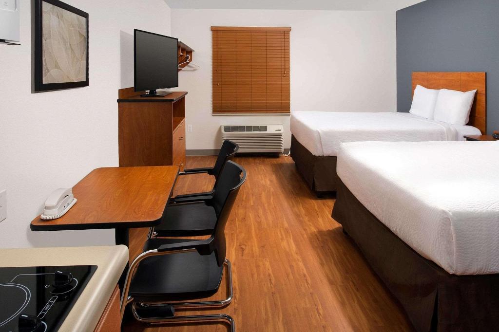 Woodspring Suites Chicago Darien