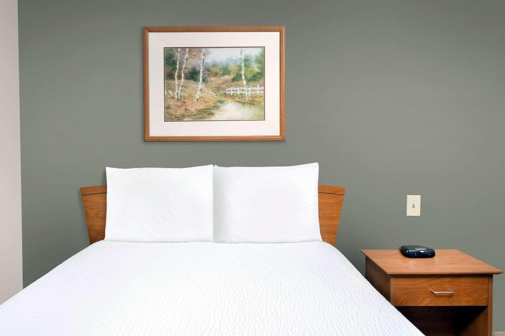 WoodSpring Suites St. Louis Arnold