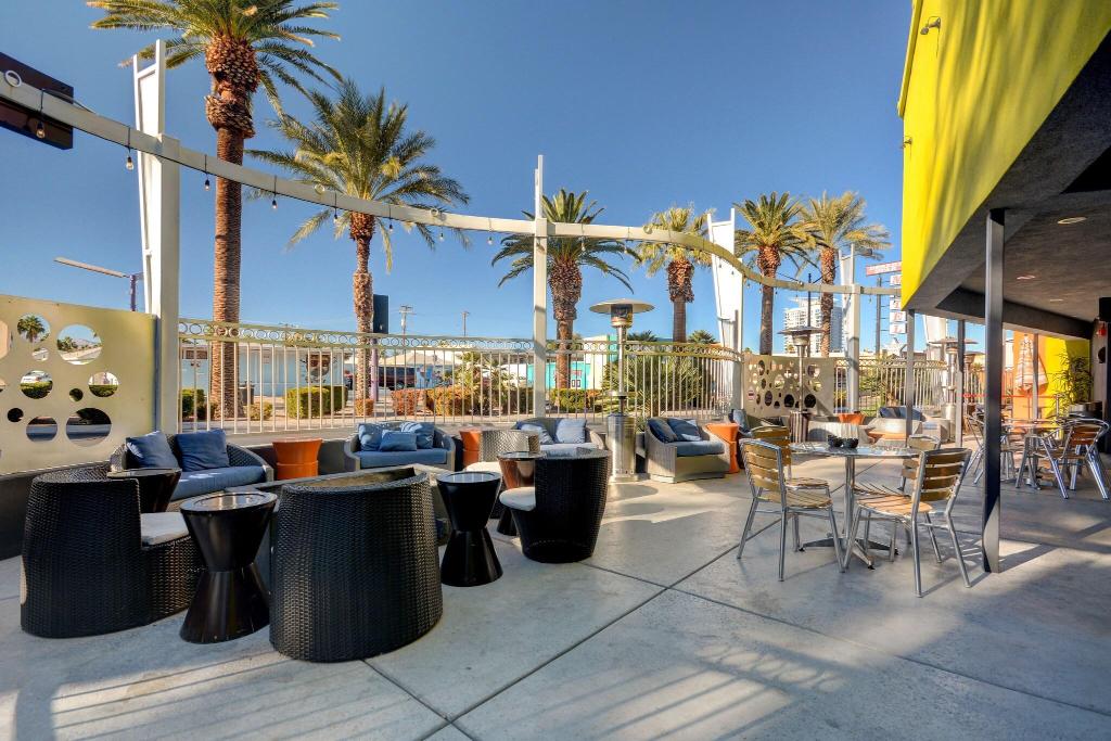 Thunderbird Hotel
