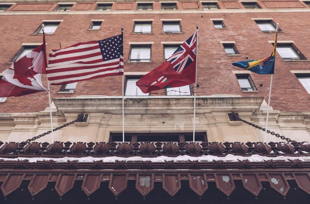 Prince Arthur Waterfront Hotel & Suites