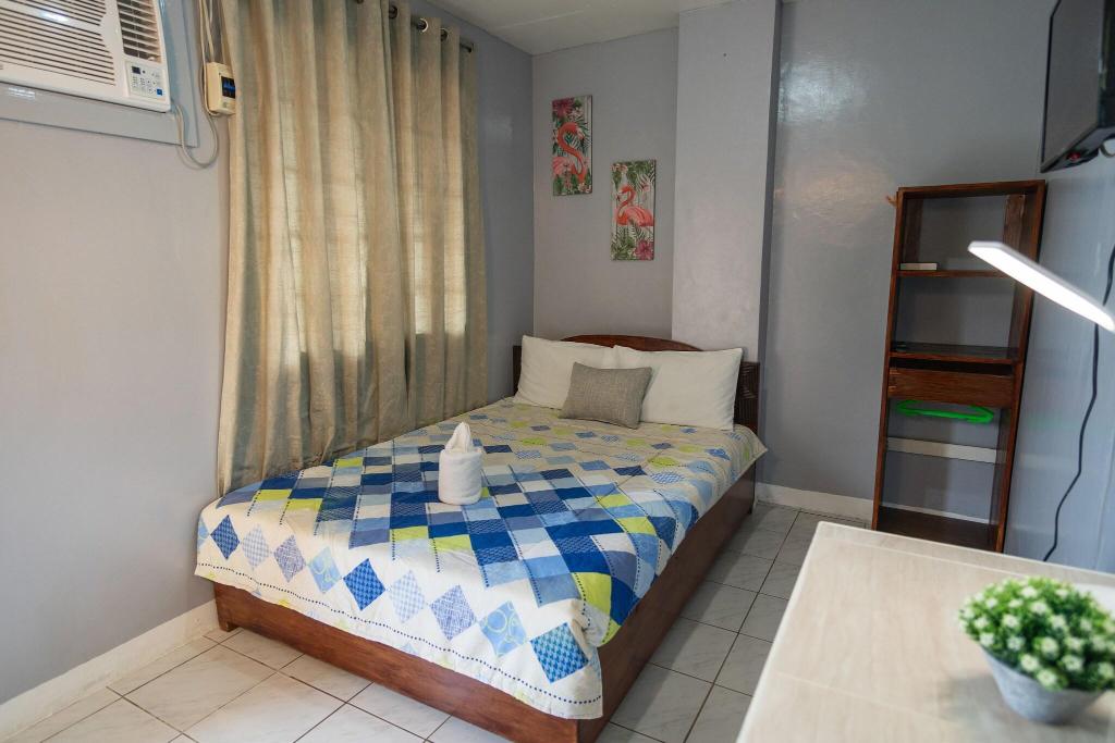 Mellow Apartelle And Tourist Inn