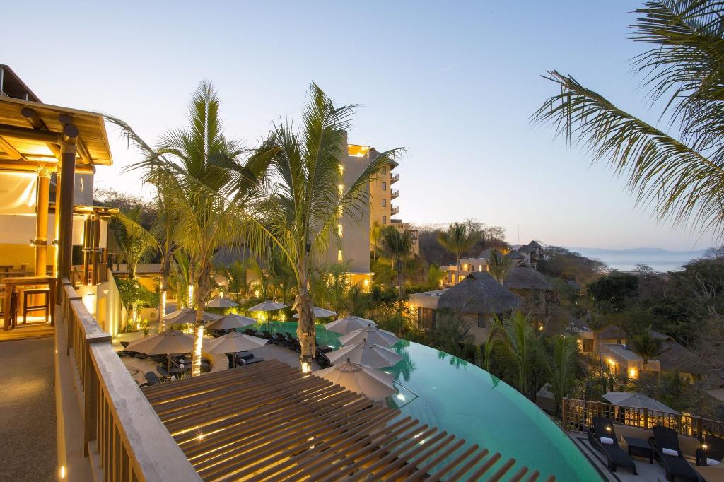 Hotel Club Mountain Bay At Matlali By Ypj All Inclusive in LA Cruz DE  Huanacaxtle. Book a room 