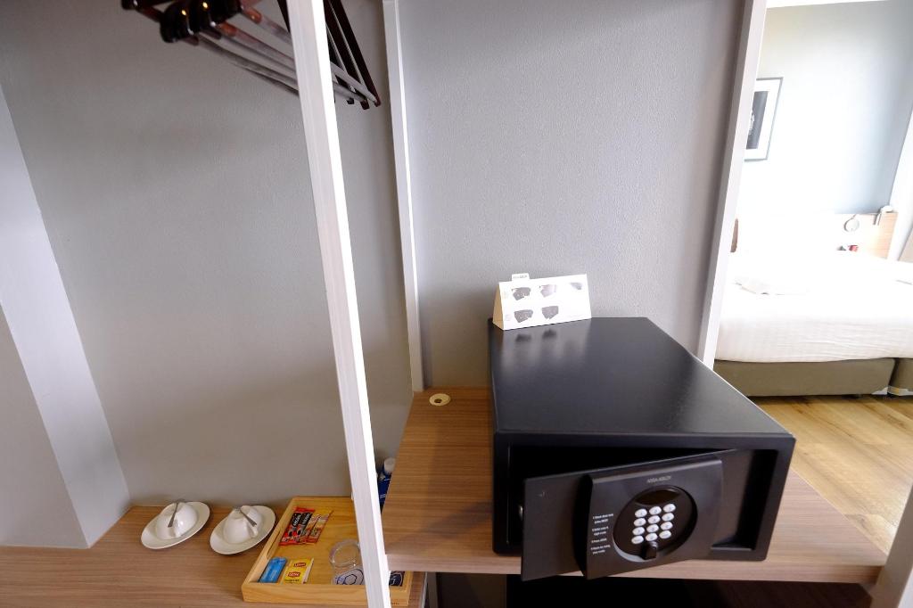 R Photo Hotel