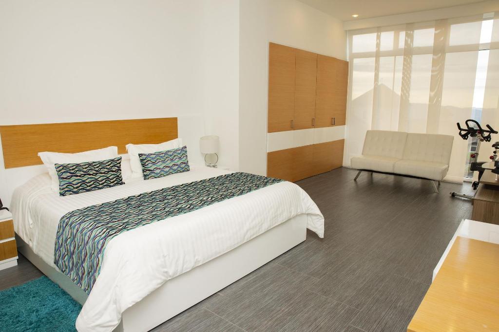 Punta Diamante Premium Hotel