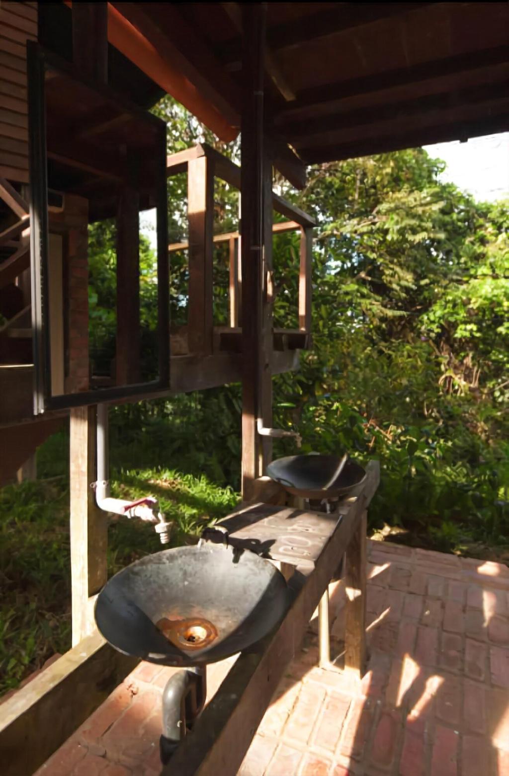 Paganakan Dii Tropical Retreat