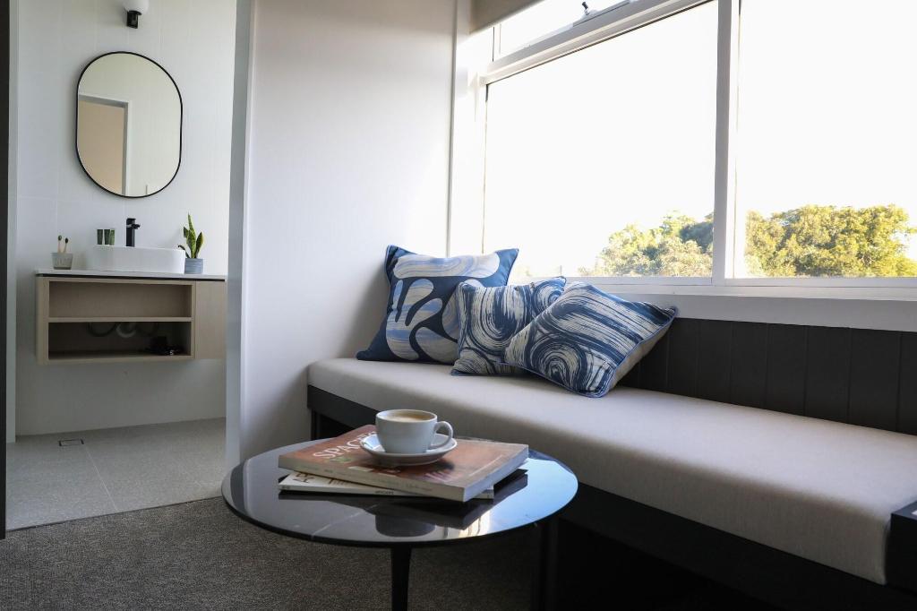 Beach Road Hotel Bondi Beach