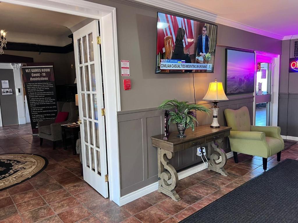 Harbourview Inn SureStayCollection by Best Western
