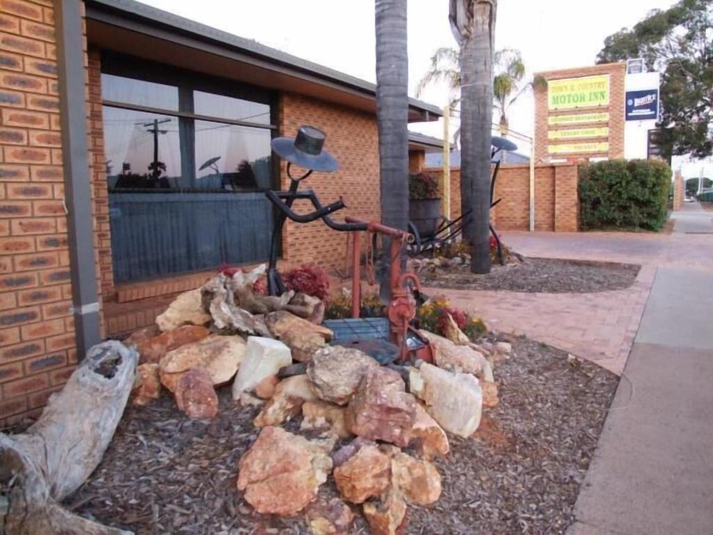 Cobar Town And Country Motor Inn