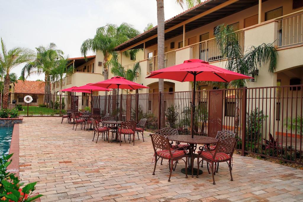 The Bungalows On Shary
