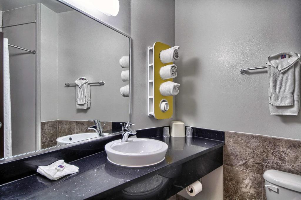 Motel 6 Weslaco, TX