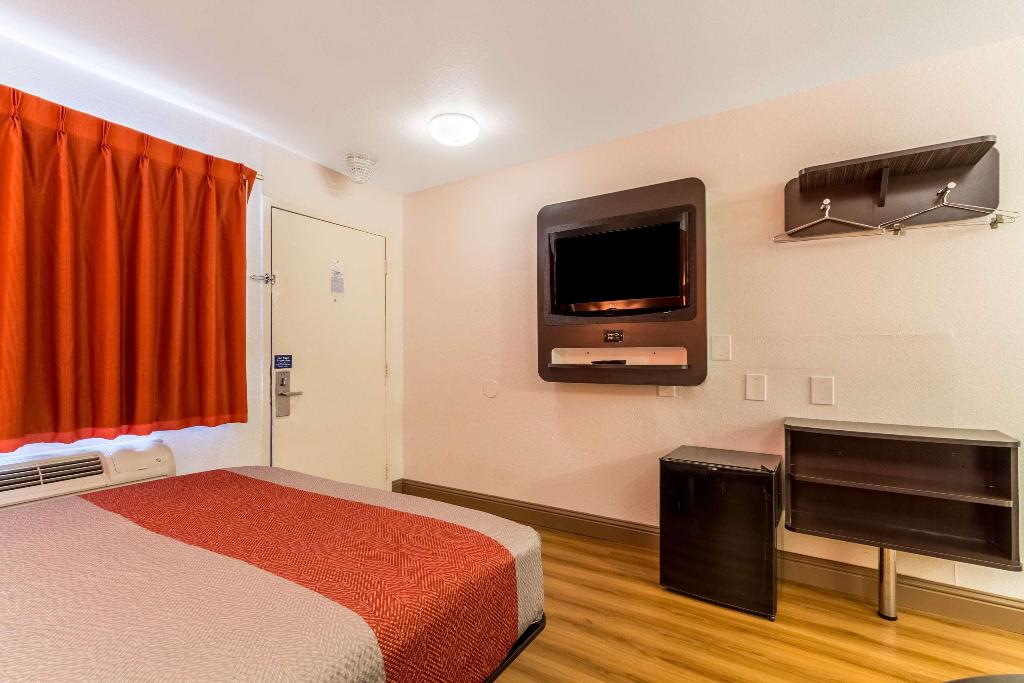 Motel 6 Garland, TX - Dallas