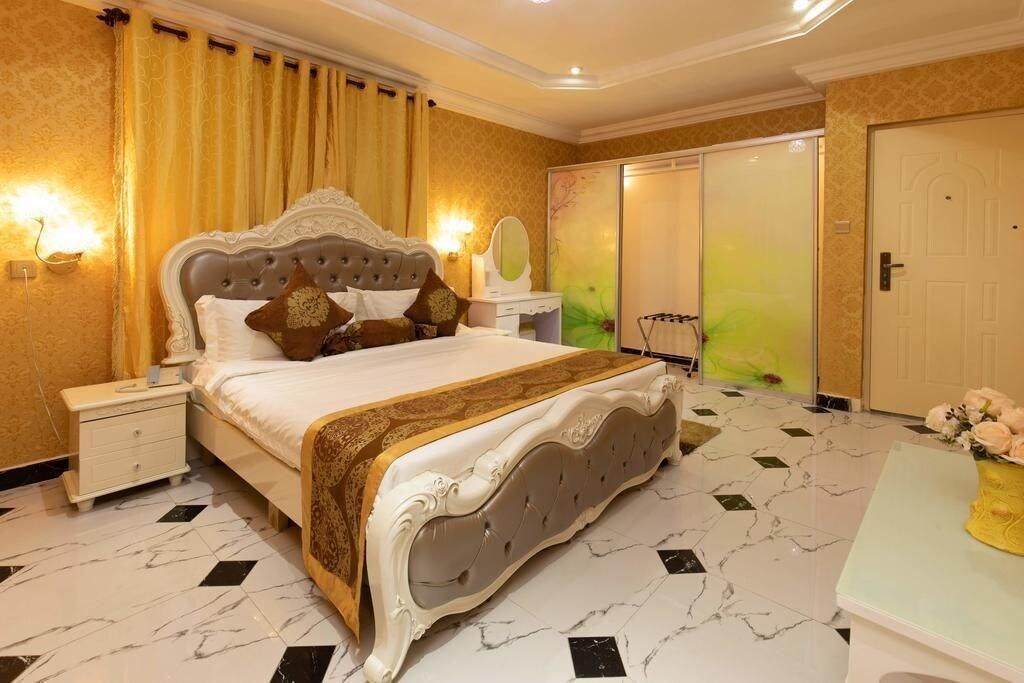Ag Hotels & Suites