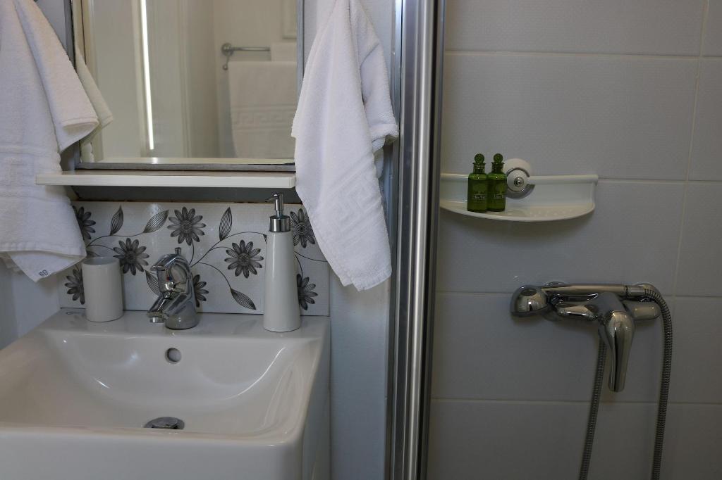 Avra Pahainas Hotel