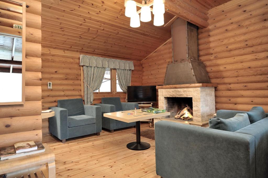 Xenios Chalets